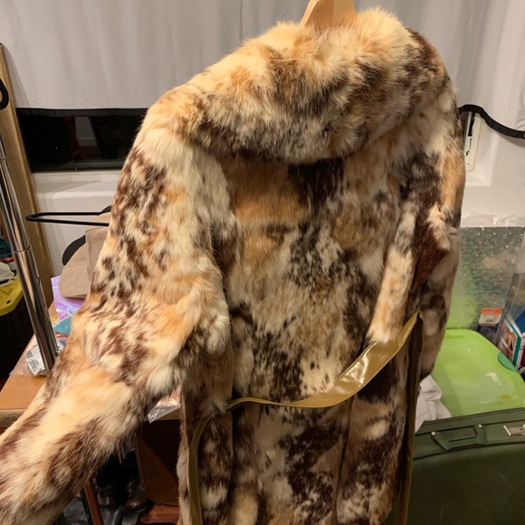 Rare Rabbit fur coat - Picture 3 of 6